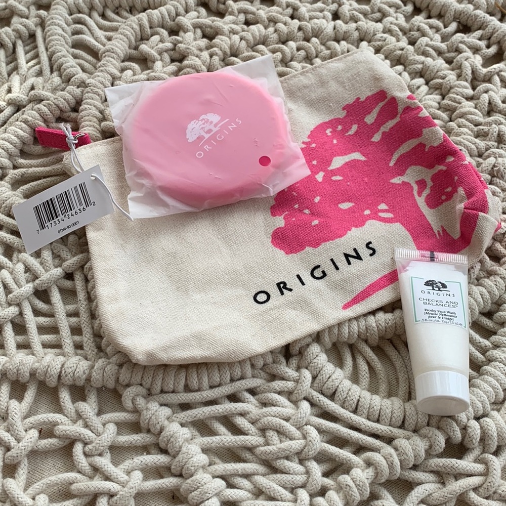 💖 Origins-Makeup bag, compact mirrors, checks and balances.